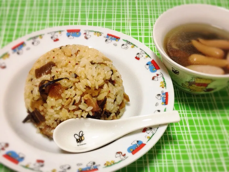 辛子高菜とチャーシューの炒飯・ウインナーとキノコの中華スープ|美也子さん