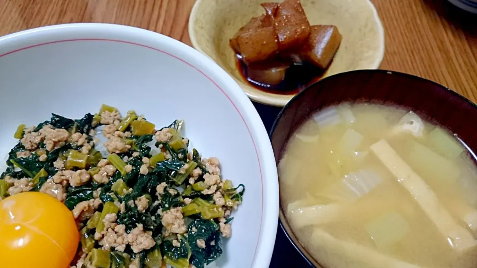 ・大根菜と豚ミンチの甘辛あん丼
・蒟蒻の照り焼き
・白菜長ネギの味噌汁|ようかんさん