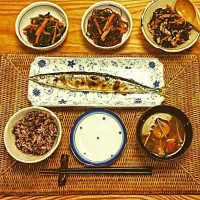 Snapdishの料理写真:秋刀魚定食|Mineharu Okazakiさん