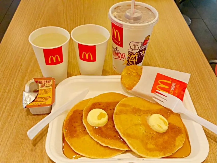 Sunday Hotcakes @ McDonald's 😉|🌷lynnlicious🌷さん