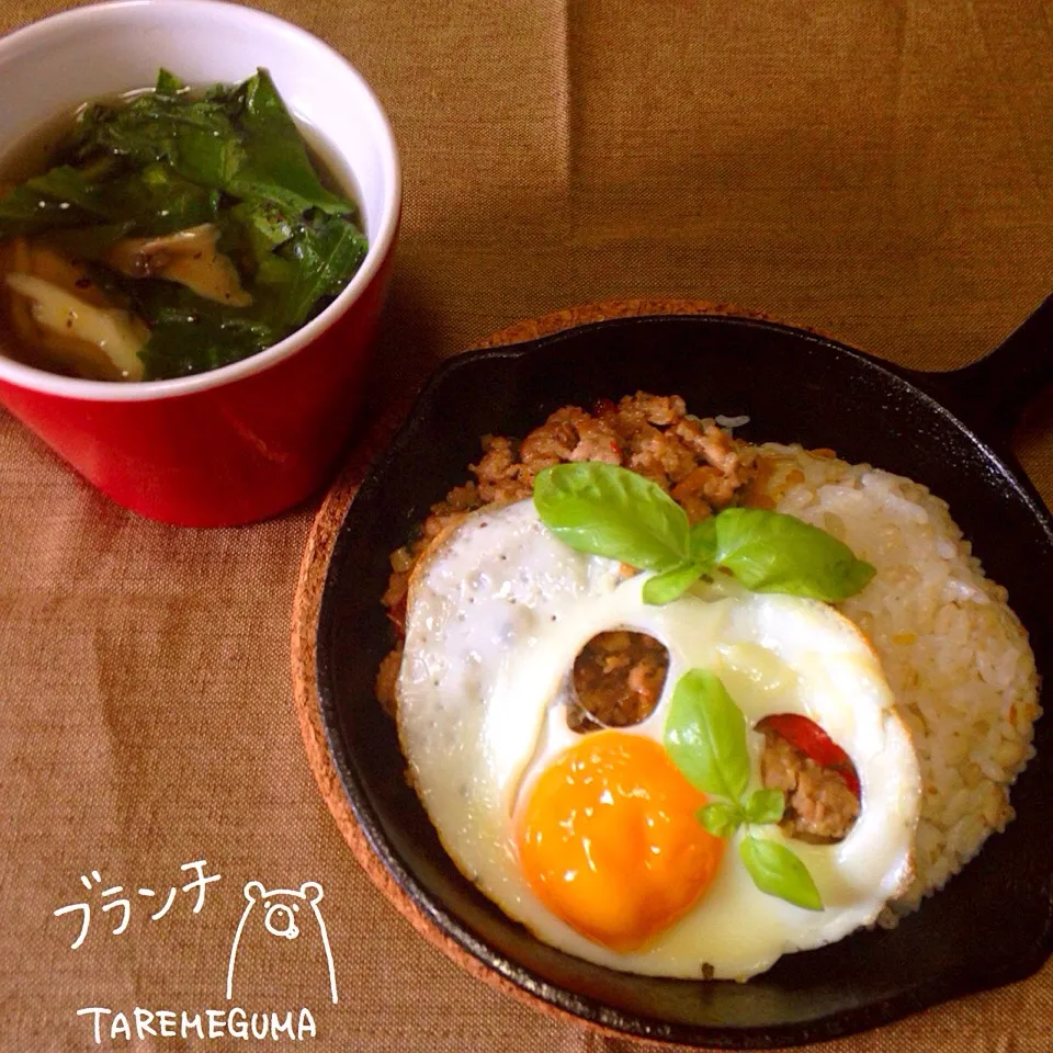 ニトスキ🍳ガパオライス、レタスと舞茸のスープ|たれめぐま◡̈✩*さん