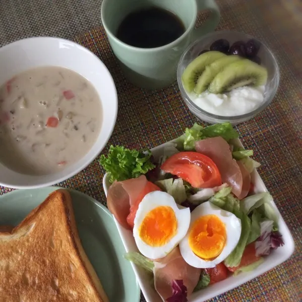 今日の朝ごはん|ぺんぎんさん