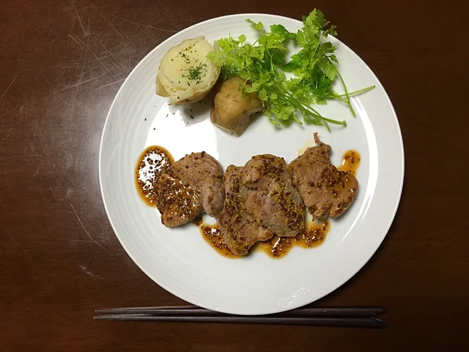 Snapdishの料理写真:豚ひれ肉のハニーマスタード|maiさん