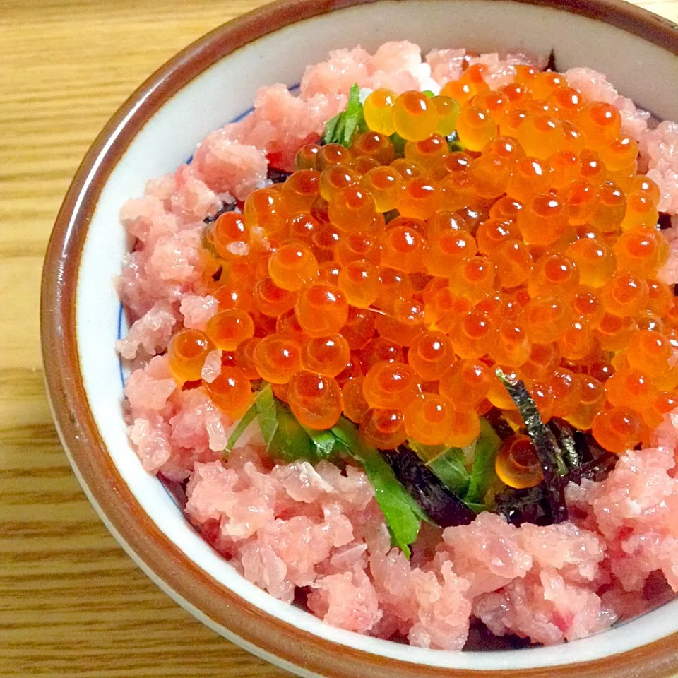 ででん！いくら丼！|ももじり♡さん