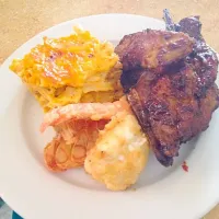 Snapdishの料理写真:Grill Ribs and Pork w Cracked Lobster and Mac and Cheese|Tesha Rolleさん