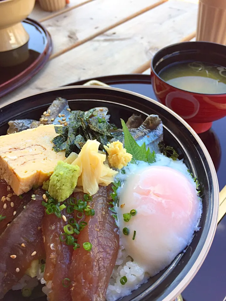 サンマと星カツオの漬け丼|miaco_macさん