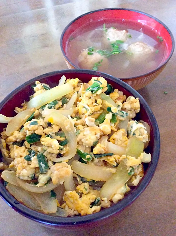 ニラと玉ねぎの玉子丼♫^_^|Norio Fukudaさん