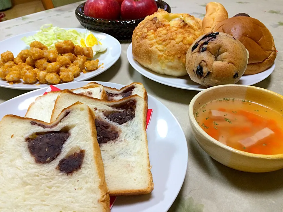 朝食みたいな夕食❤️長久手ベンケイのパン😍|makoさん