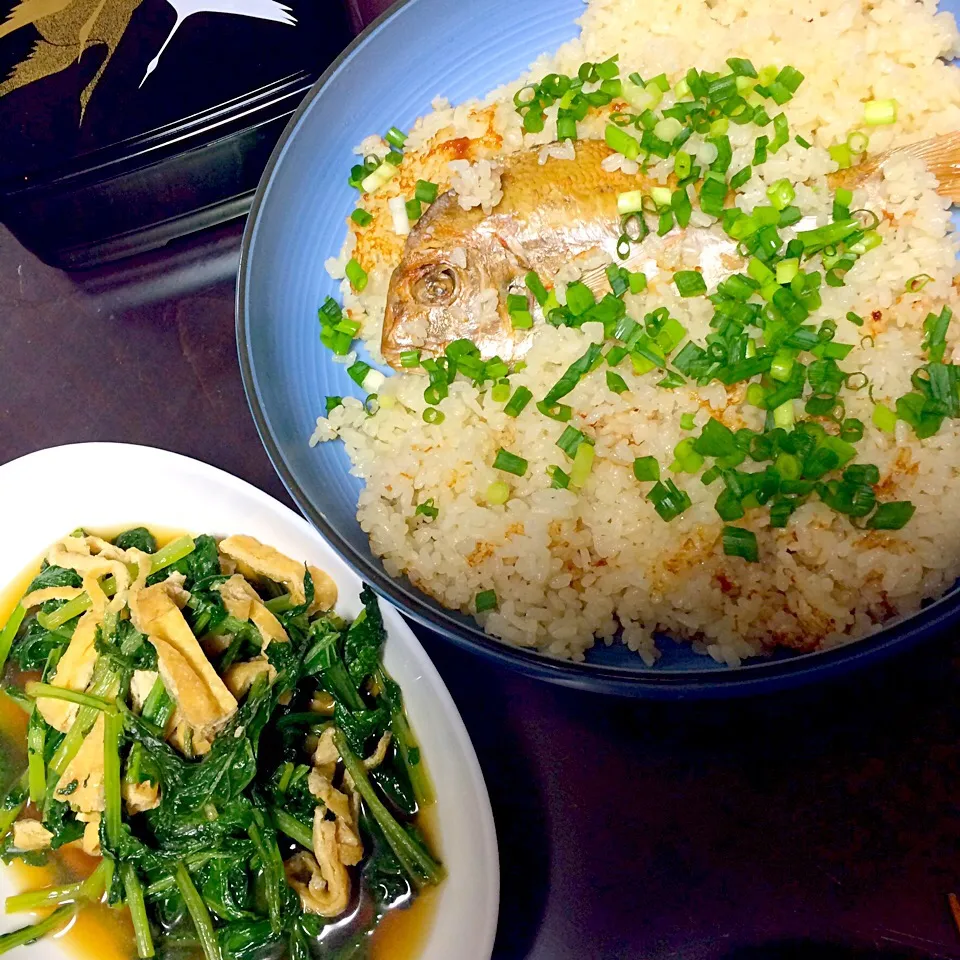 鯛飯と大根の葉の油揚げ煮(^^)|めぐりんさん