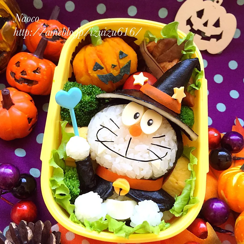 Snapdishの料理写真:ハロウィン衣装のドラえもん🎃|naocoisaさん