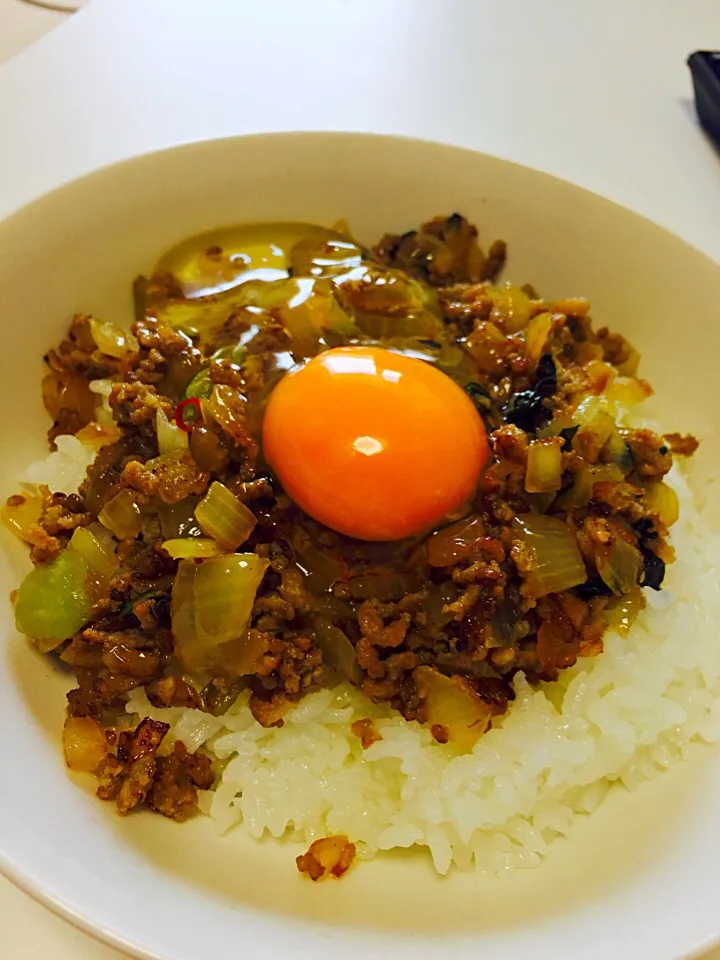 10.20 ☀️ 野菜いっぱいそぼろ丼|りこさん