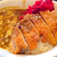 Snapdishの料理写真:カツカレーじゃけん‼︎