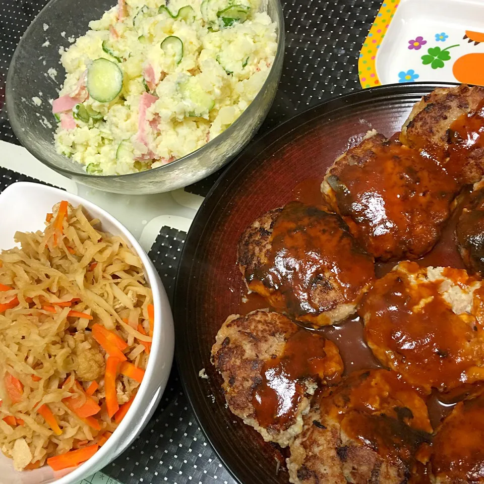 豆腐ハンバーグ☆切干大根の煮物☆ポテトサラダ|MEGUMIさん