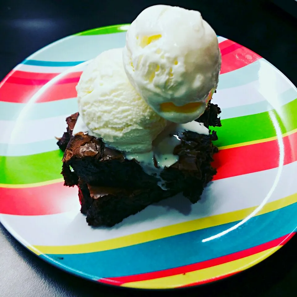 Brownies & ice cream|Juneさん