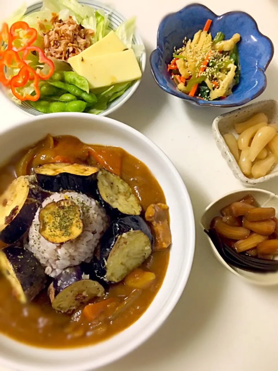 晩ご飯♡|ポヨーンさん