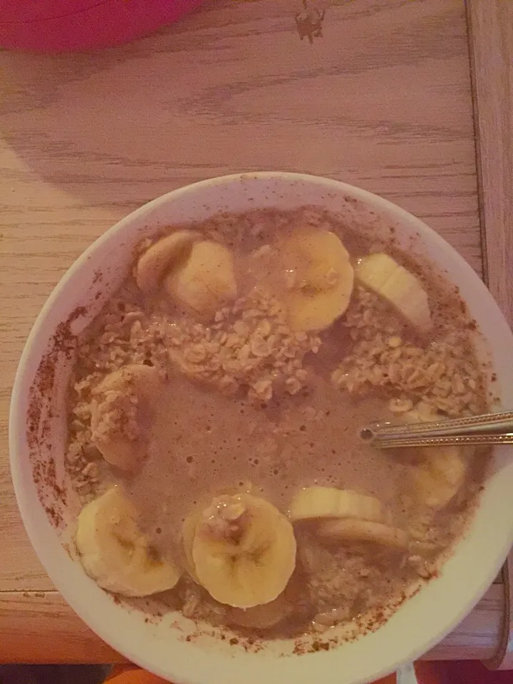 Oatmeal with cinnamon, almond milk, stevia, banana, and salt|richelleさん