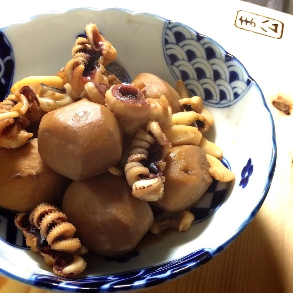 墨烏賊と里芋の煮物|まる(丸大豆)さん