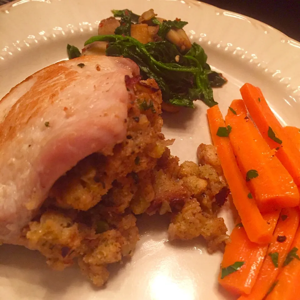 Fall Food - Herb Stuffing Pork Loin Chop|K Goodnessさん