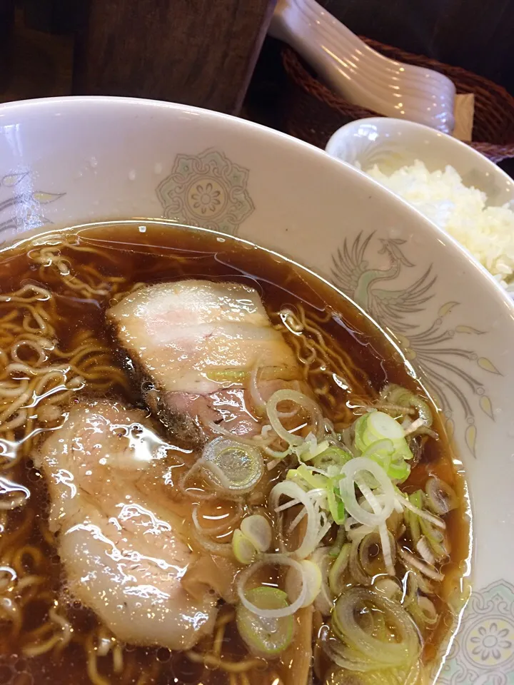 Snapdishの料理写真:甚五郎ラーメン|Fumiaki Matsubaraさん