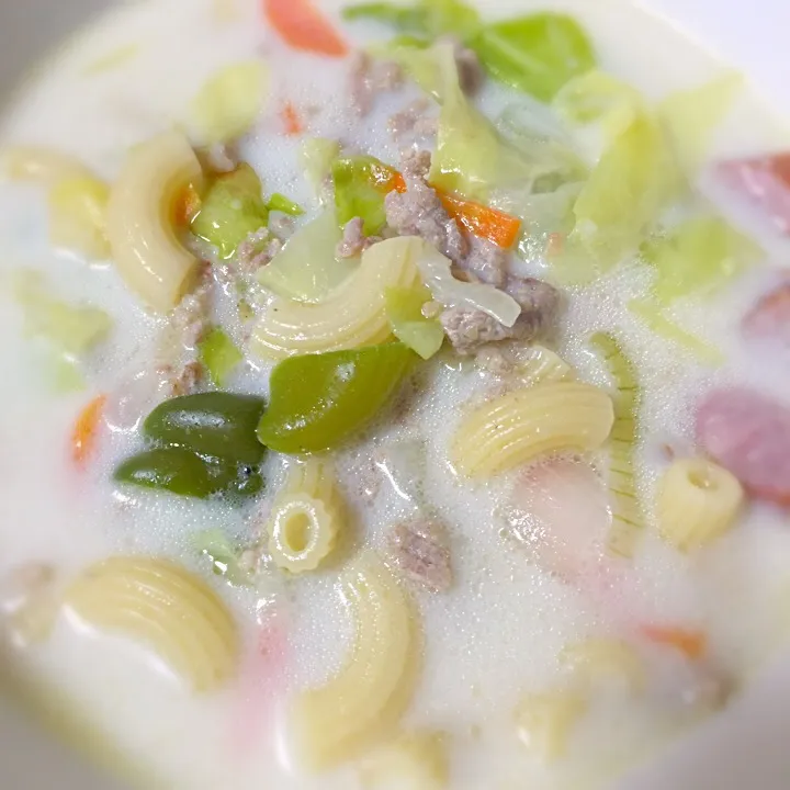 "Sopas" Philippine soup pasta for the cold weather.|chafoodisloveさん