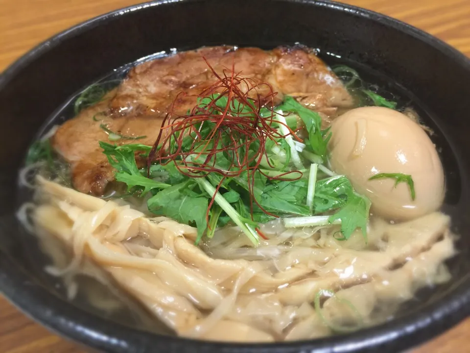 福屋広島駅前店 8階 東西味くらべ 麺屋 宗の金色香味塩ラーメン全部のせ|ddr3rdmixさん