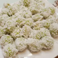 indonesian pandan rice cake dessert|Catherine Lesmanaさん