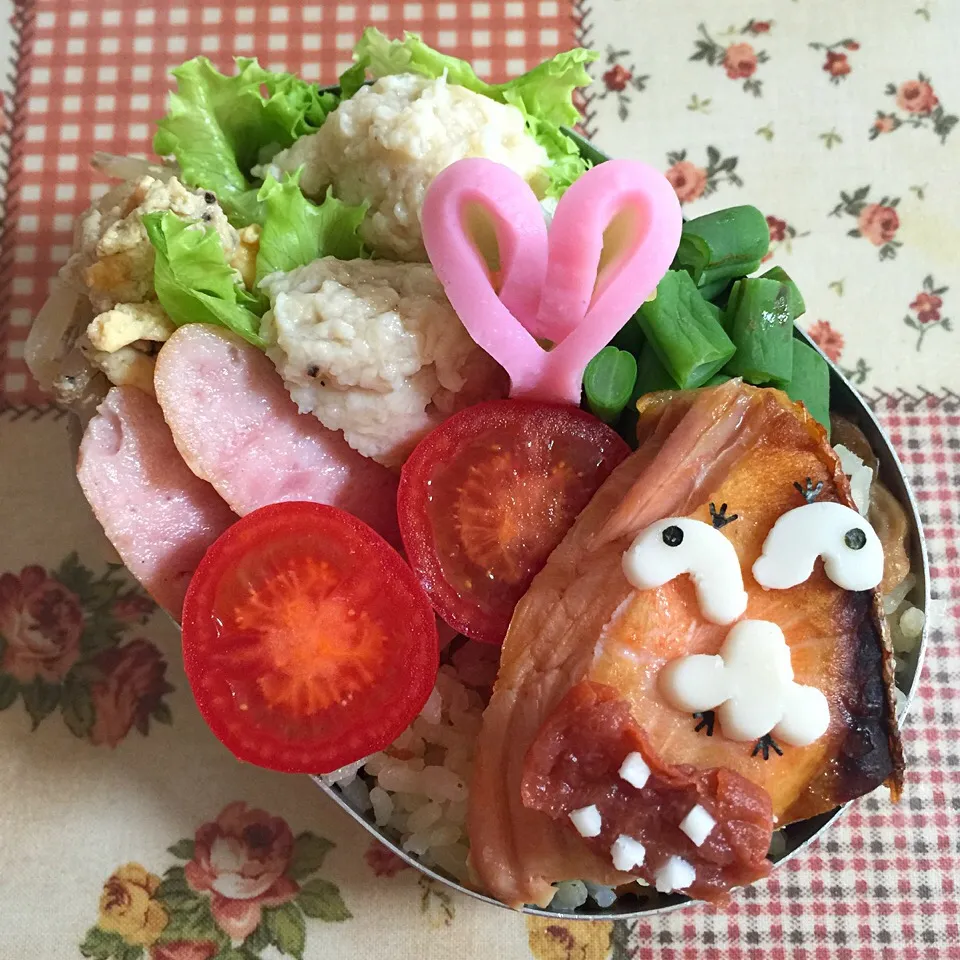 シャケ男弁当🍱|＊ゆみしぼり＊さん