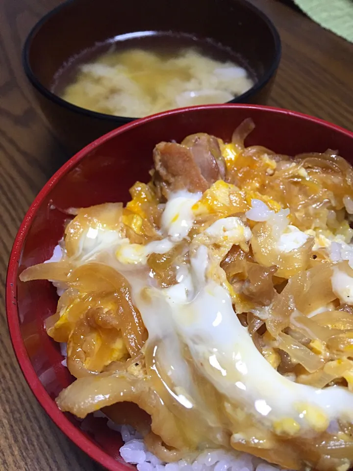 Snapdishの料理写真:親子丼
根菜豚汁|Terumi  Yokosawaさん