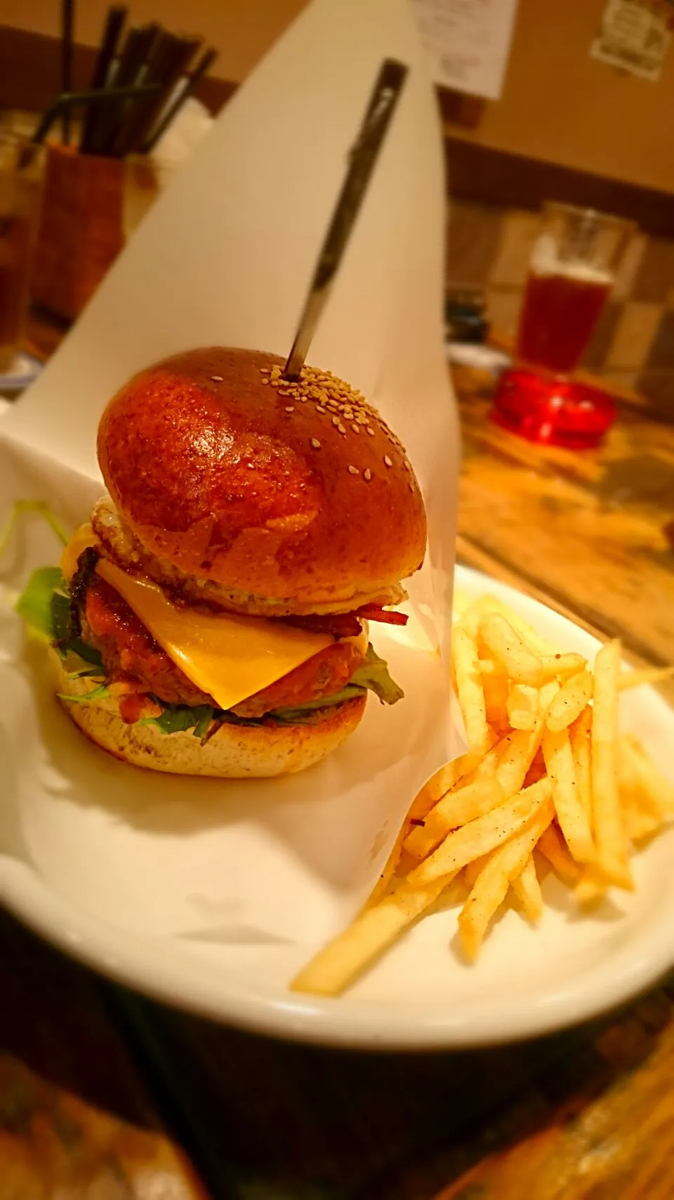 Snapdishの料理写真:１５cmハンバーガー🍔|iwamto.kaoriさん