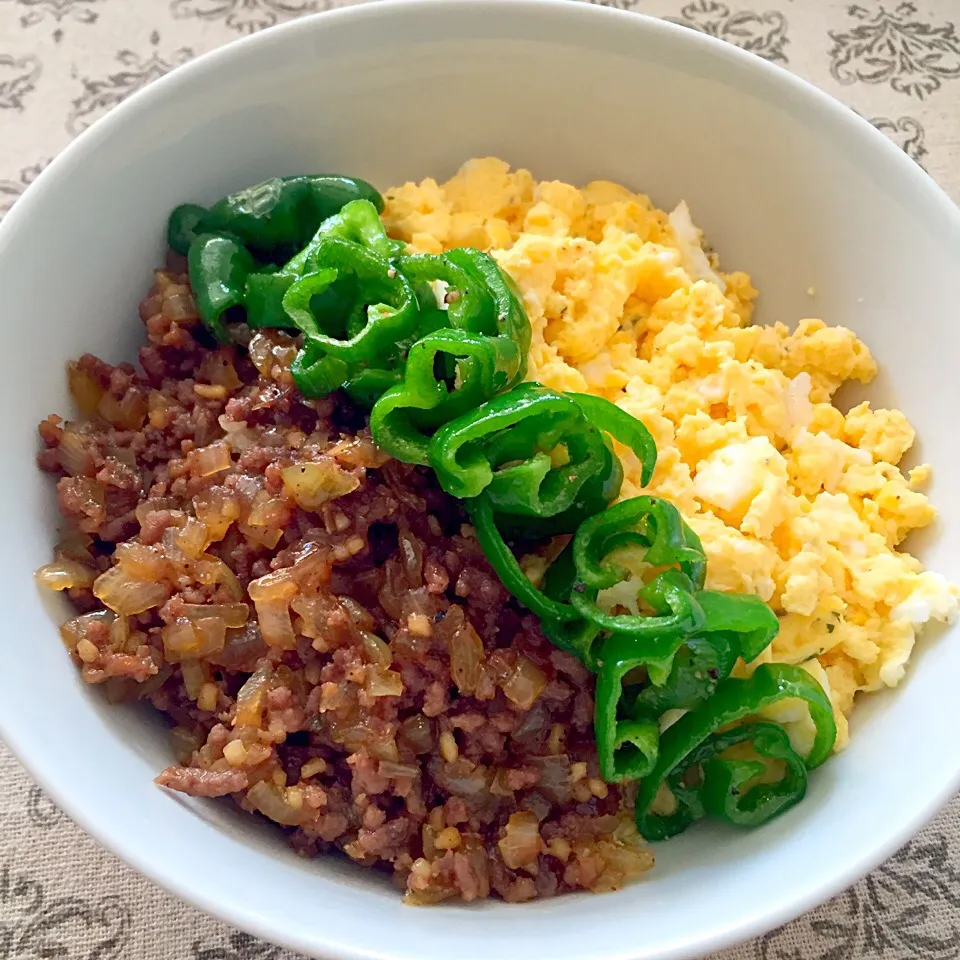 三色丼|カウンター嬢さん