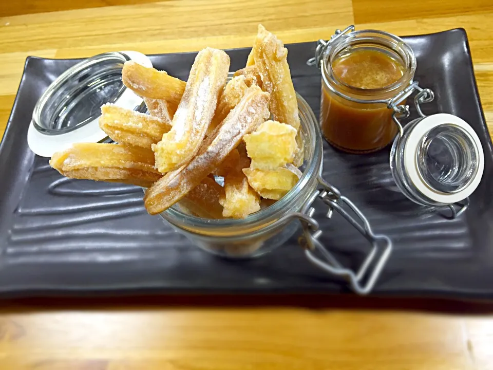 Cinnamon-Sugar Churros|Obeoom Jumsai Na Ayudhyaさん