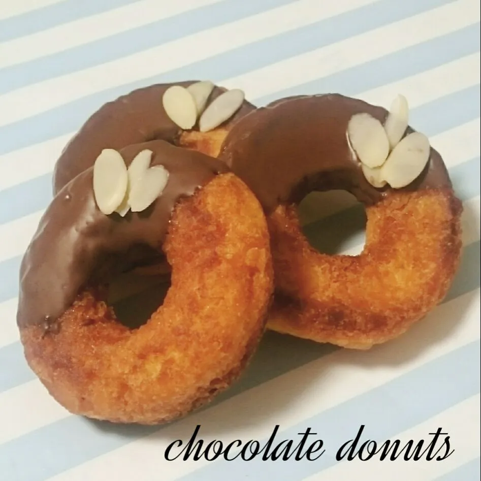 ザクザク😋チョコレートドーナツ🍩|へい！さん