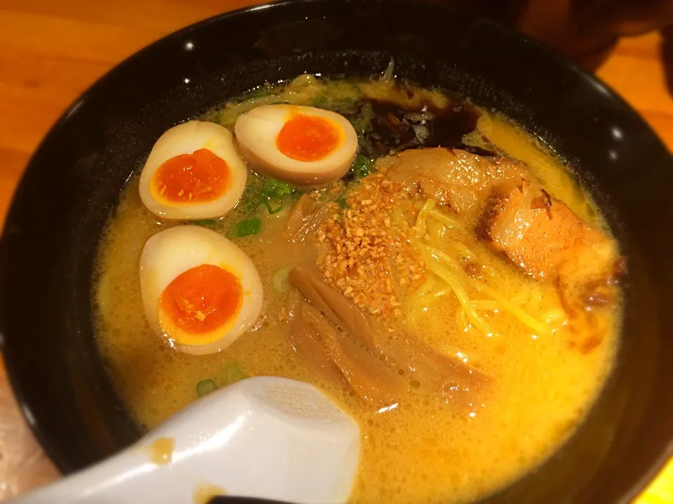 焙煎ニンニク味噌ラーメン|土屋幸治さん