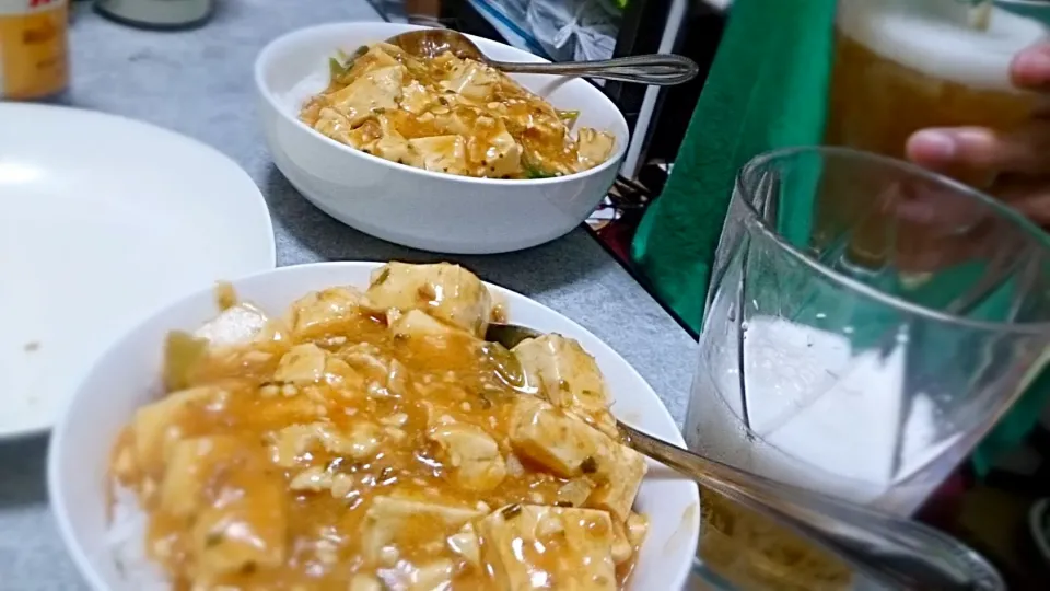 麻ー婆ー！ドーーーン！(丼)。今夜も乾杯、麻婆豆腐！|ふみさん