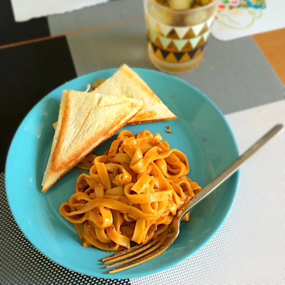 しらすチーズのホットサンド・ポモドーロ（冷凍食品）|I・Mさん