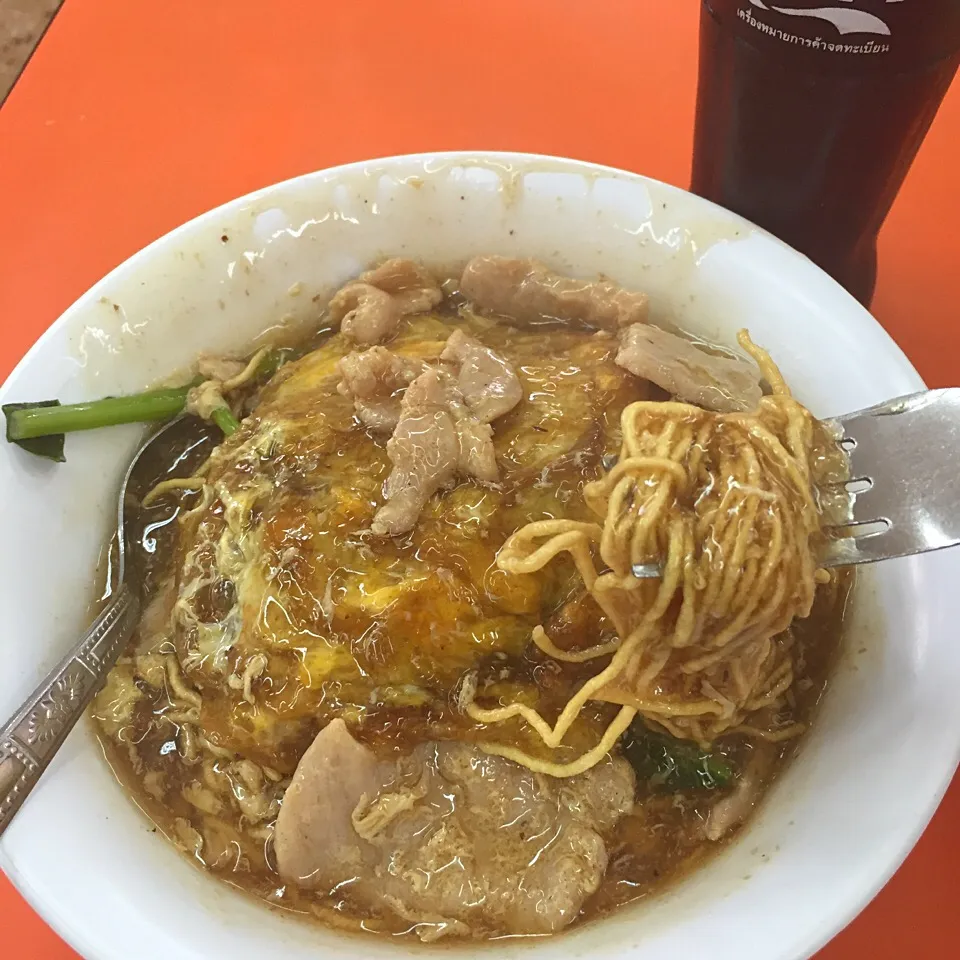 mee krob lad-na with egg|maixx ใหม่さん