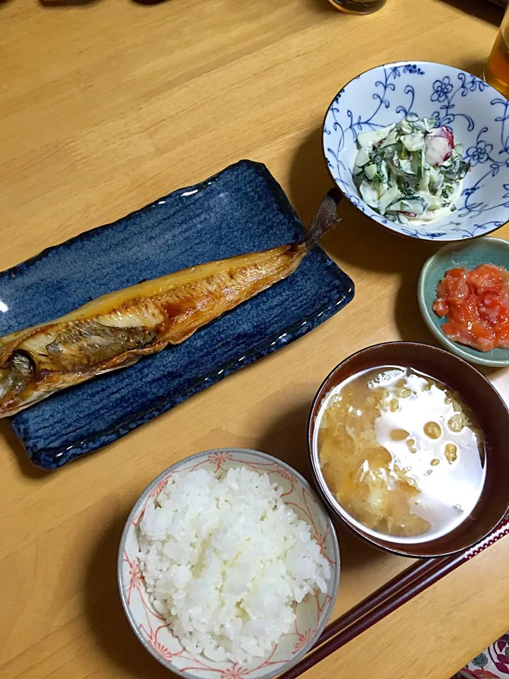 Snapdishの料理写真:ホッケの開き
たこときゅうりの味噌マヨ和え
サーモンの麹漬け
玉ねぎと玉子のお味噌汁

ご馳走さまでした！！|なつさん