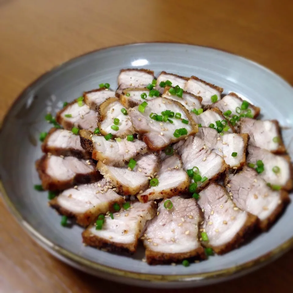 Snapdishの料理写真:塩焼き豚🐽|むぎママさん