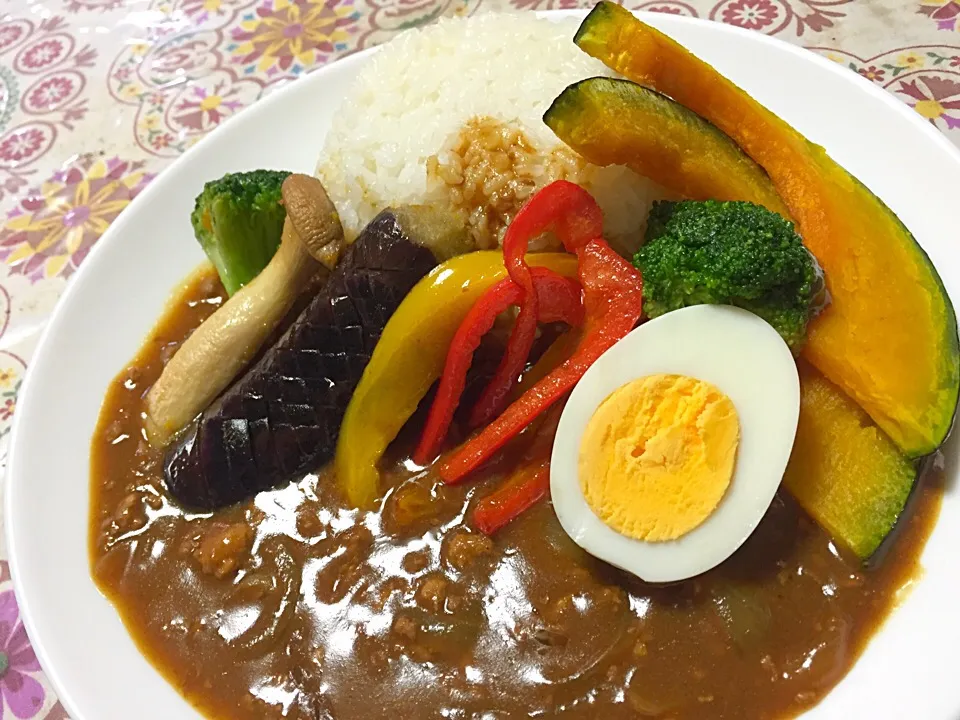 焼き野菜カレー😋|いしくん。（たまご王子🥚🐣🐥🐔）さん