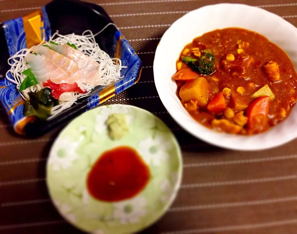 具沢山カレーとお刺身|どんぐりやろうさん