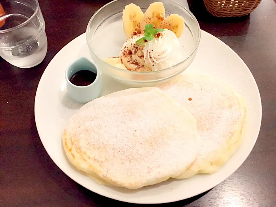 Snapdishの料理写真:パンケーキとあいす。|るくさん