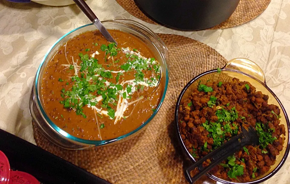 Dal makhni cooked for 12 hours and Chana pindi dry!|gayatri singhさん