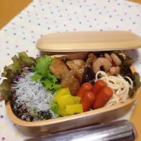 Snapdishの料理写真:くりぬきWA-BENTO(´๑•ω•๑)☆|kawo.seven.ghostさん