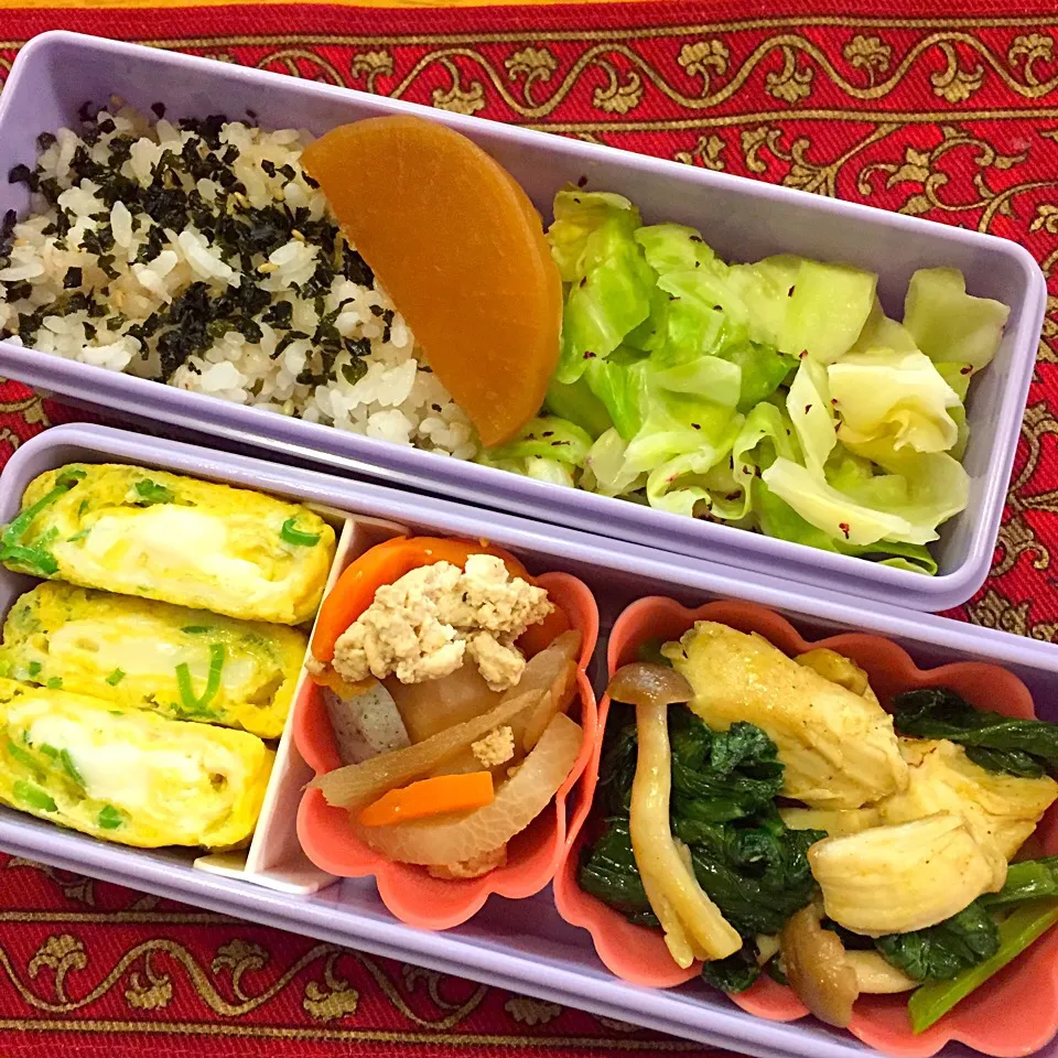 鶏ささみと小松菜のカレー風味ソテーとけんちん弁当|もえさん