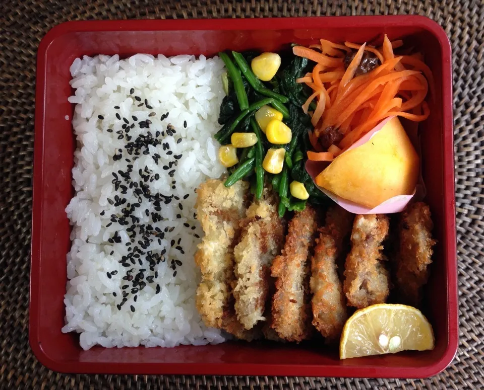 Snapdishの料理写真:ビフカツ弁当|*なおみん*さん