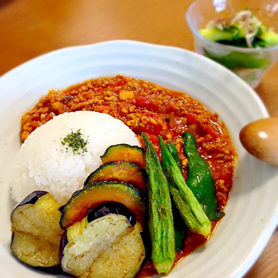 夏野菜たっぷりカレー🍛|むぎママさん