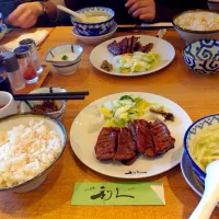 Snapdishの料理写真:牛タン定食|しーちゃんさん