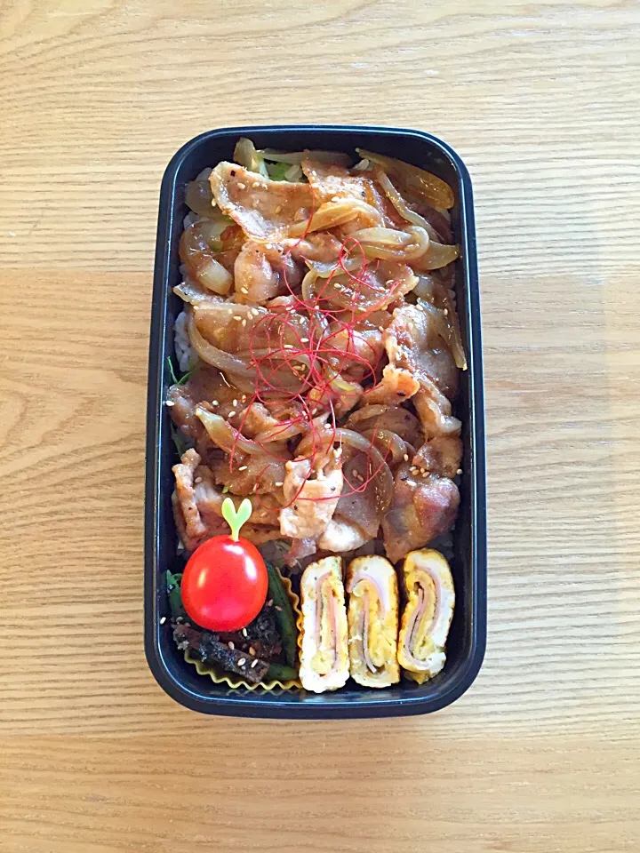 Snapdishの料理写真:生姜焼き丼＊弁当♪|hiromiさん