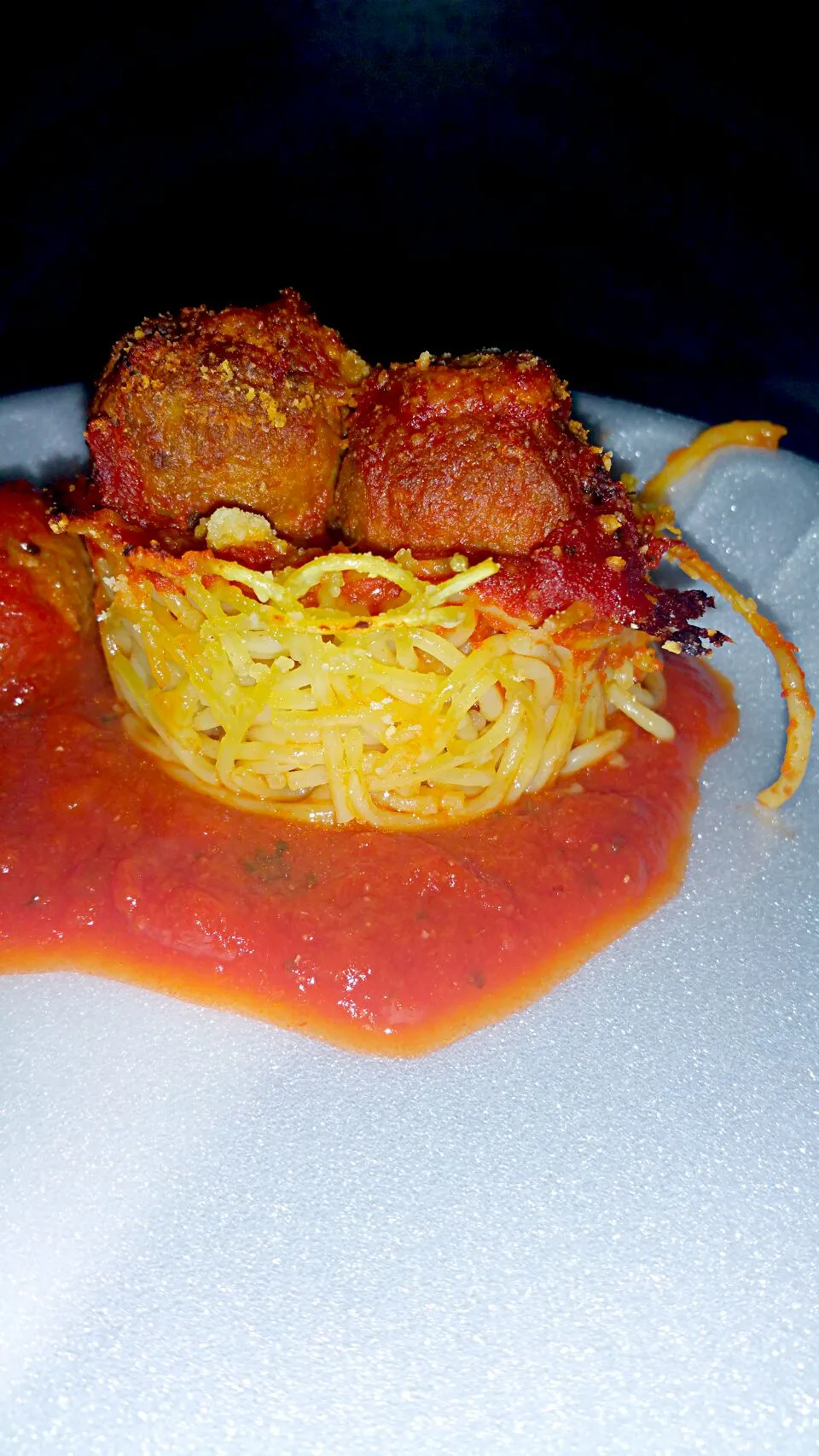 spaghetti and meatball muffins|Sharonna R Cathcartさん