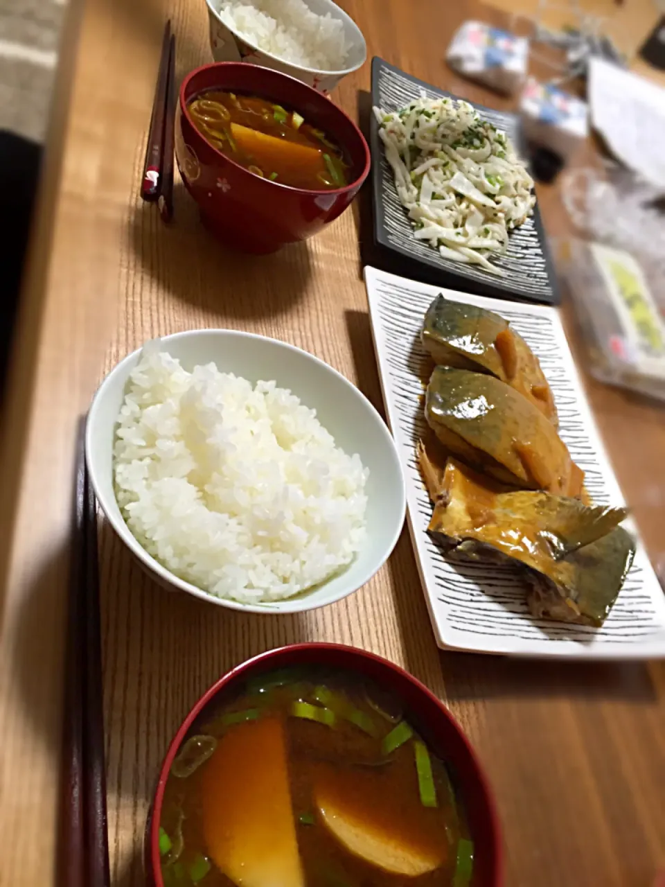 Snapdishの料理写真:バランス良し！鯖味噌、大根ツナマヨサラダ、長芋味噌汁、白飯|タイキさん